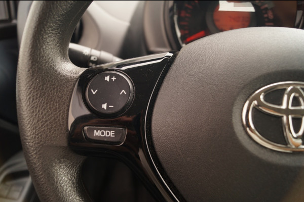 Toyota Aygo 1.0 VVT-i X-Fun -AIRCO-LED-