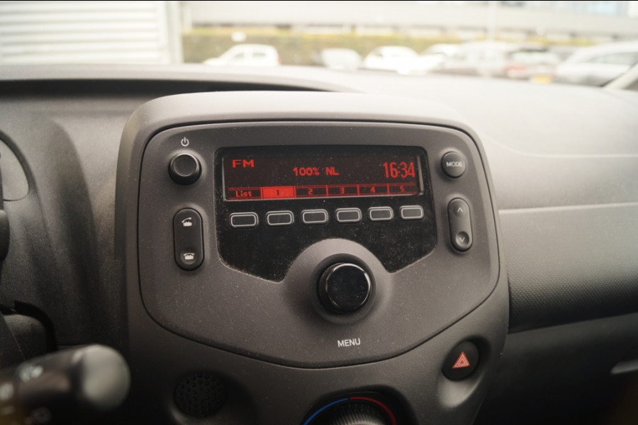 Toyota Aygo 1.0 VVT-i X-Fun -AIRCO-LED-