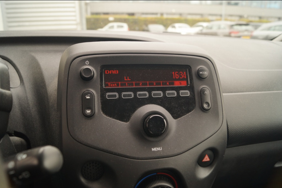Toyota Aygo 1.0 VVT-i X-Fun -AIRCO-LED-