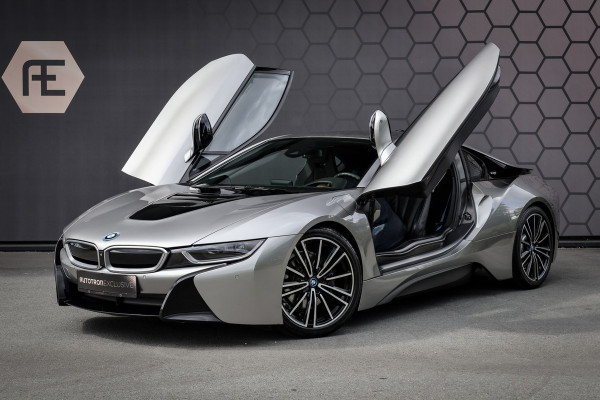 BMW i8 | PROGRESSIVE PACKAGE, HARMAN-KARDON, HEAD-UP, COMFORT ACCESS | 20" | APPLE CARPLAY | DRY CARBON INTERIOR PACK | I-INTERIOR HALO