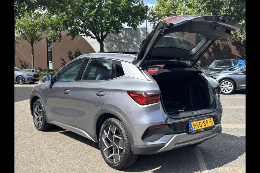 BYD ATTO 3 Design Panoramadak | Elektrische Kofferbak | 360° Camera | Rijklaar incl. Fabrieksgarantie t/m 2029 | Aandrijflijn & Accu tot 2031!