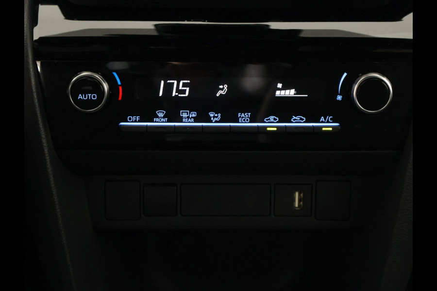 Toyota Yaris Cross 1.5 Hybrid Dynamic | Adaptive Cruise Control | Apple Carplay & Android Auto | Keyless Entry & Start |