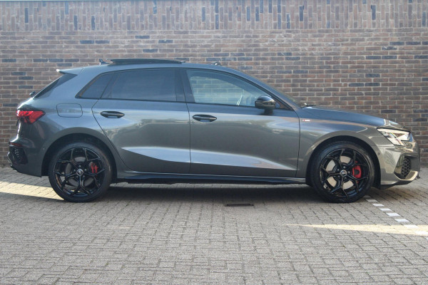 Audi A3 Sportback 45 TFSIe S line Pano Matrix Sfeer Park Ass Stoelverw.