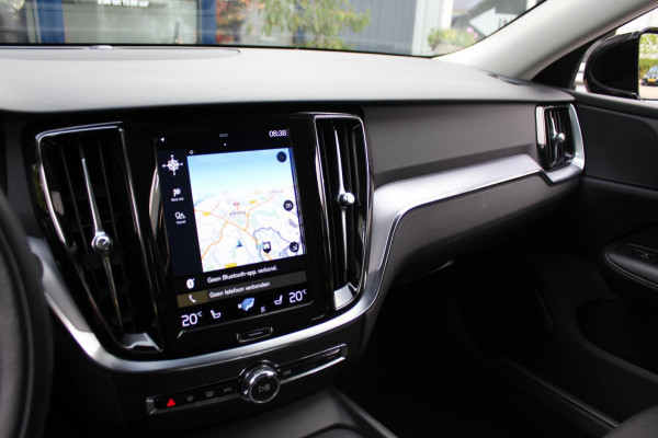 Volvo V60 2.0 B3 Business Pro Hybrid |Prijs rijklaar incl 12 mnd garantie| Navi Lmv 19" Ledverlichting Camera Winterpakket