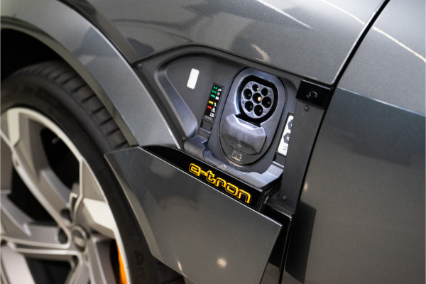 Audi e-tron S Quattro 95 kWh 504PK | B&O | RS | Sfeer | Pano | VOL! 12 MND Garantie