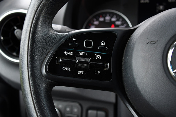 Mercedes-Benz Sprinter 319 V6 3.0 CDI L2H2 PB Edition 360 Camera, Camera, Carplay, LED, Leder, 10,5'' Mbux, Standkachel, Trekhaak, Uniek!