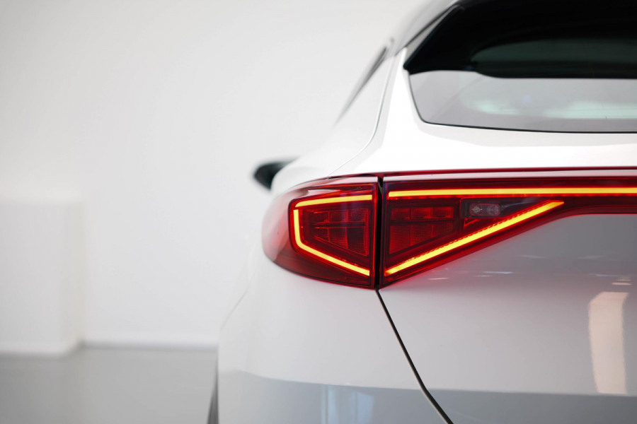CUPRA Formentor 1.4 e-Hybrid Performance |Pano|Memory|Leder|360|Ambient|