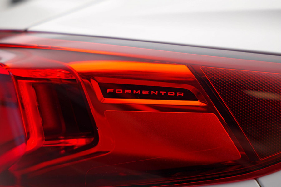 CUPRA Formentor 1.4 e-Hybrid Performance |Pano|Memory|Leder|360|Ambient|