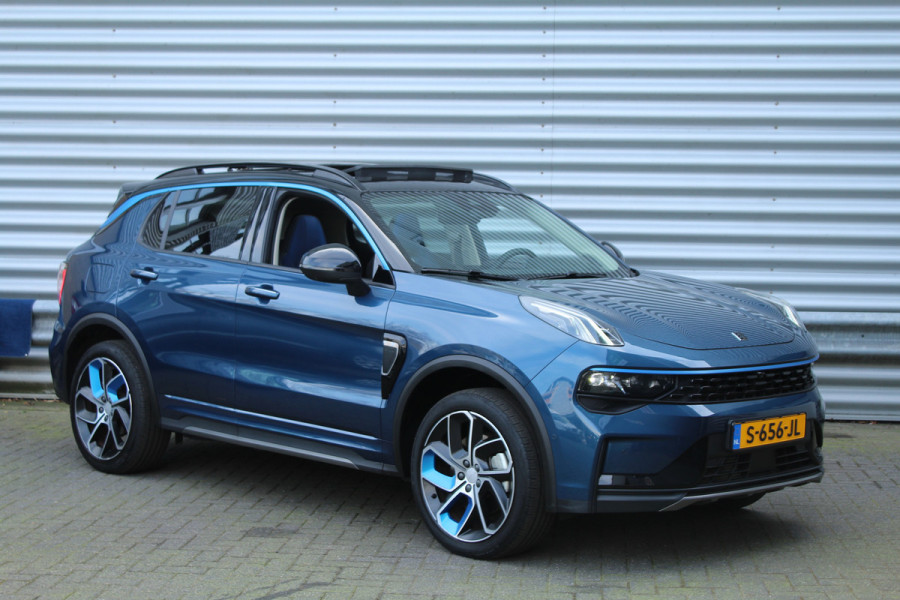 Lynk & Co 01 1.5 PHEV 262pk Automaat NL-Auto NAP BTW Clima Cruise Navi 360 Camera Panoramadak 20"LMV El. Klep