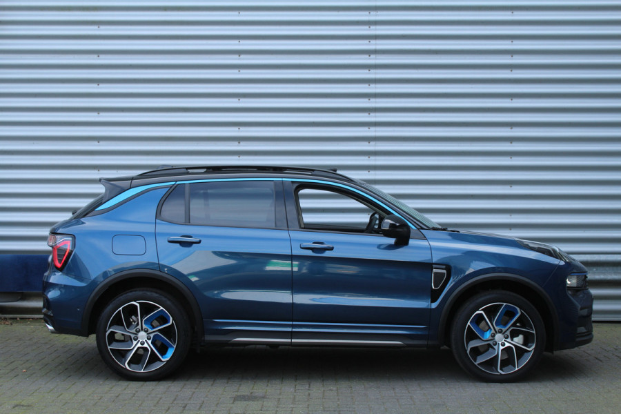 Lynk & Co 01 1.5 PHEV 262pk Automaat NL-Auto NAP BTW Clima Cruise Navi 360 Camera Panoramadak 20"LMV El. Klep