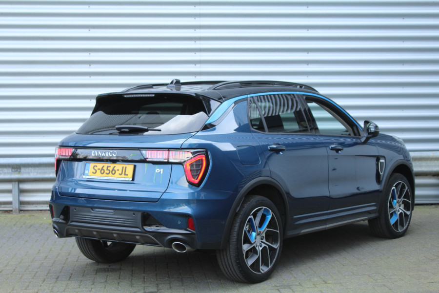 Lynk & Co 01 1.5 PHEV 262pk Automaat NL-Auto NAP BTW Clima Cruise Navi 360 Camera Panoramadak 20"LMV El. Klep