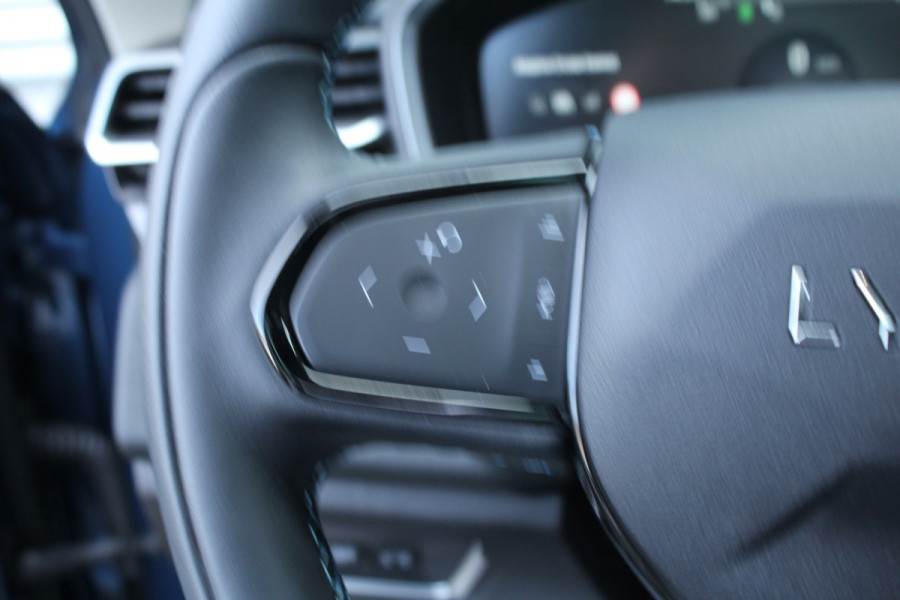 Lynk & Co 01 1.5 PHEV 262pk Automaat NL-Auto NAP BTW Clima Cruise Navi 360 Camera Panoramadak 20"LMV El. Klep