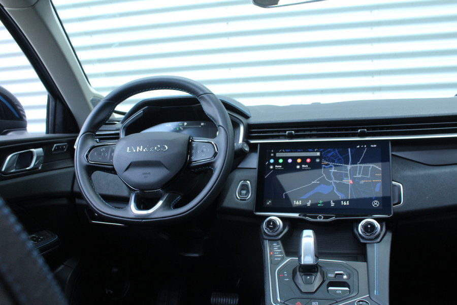 Lynk & Co 01 1.5 PHEV 262pk Automaat NL-Auto NAP BTW Clima Cruise Navi 360 Camera Panoramadak 20"LMV El. Klep