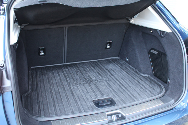 Lynk & Co 01 1.5 PHEV 262pk Automaat NL-Auto NAP BTW Clima Cruise Navi 360 Camera Panoramadak 20"LMV El. Klep