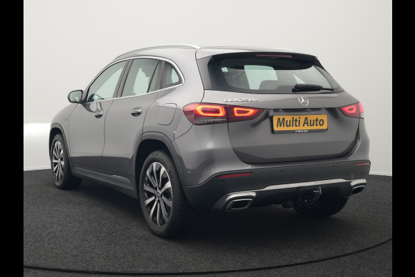Mercedes-Benz GLA 250 e Style Plug In Hybrid 218pk Dealer O.H PHEV | Trekhaak Afn. | Widescreen Navi | Sportstoelen Memory | Apple Carplay | BLIS | Camera | 19"L.M |