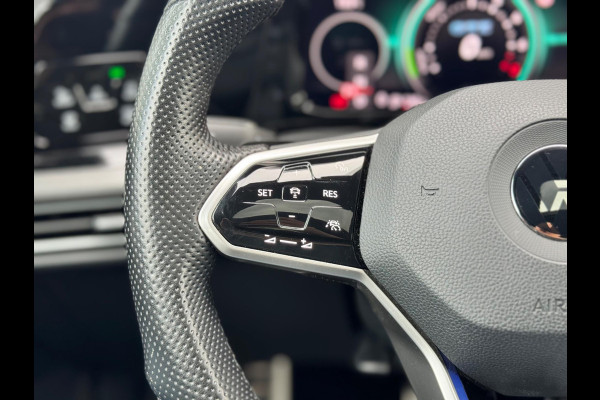 Volkswagen Golf 1.4 eHybrid GTE Pano/Matrix/Dodehoek/Camera