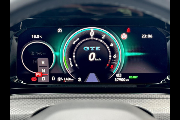Volkswagen Golf 1.4 eHybrid GTE Pano/Matrix/Dodehoek/Camera