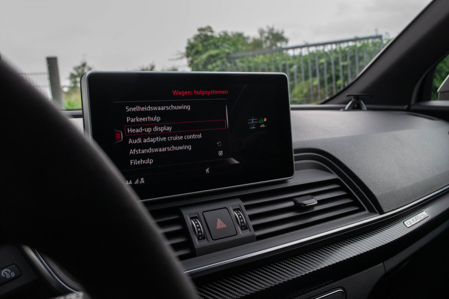 Audi Q5 TFSI e Quattro / MTM/ Virtual Cockpit/ Trekhaak/ Panoramadak/ 220W (300PK)