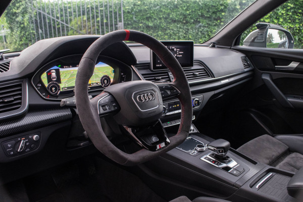 Audi Q5 TFSI e Quattro / MTM/ Virtual Cockpit/ Trekhaak/ Panoramadak/ 220W (300PK)