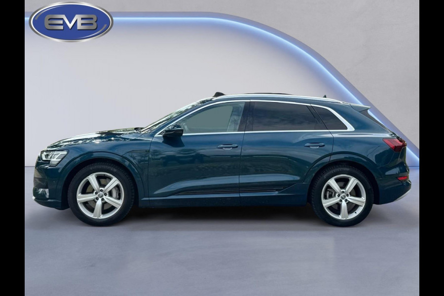 Audi e-tron 55 quattro 408 pk Business edition Plus 95 kWh, panoramadak, leder, trekhaak, 1 e eigenaar, NL auto met nap