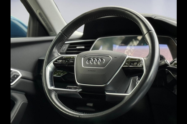 Audi e-tron 55 quattro 408 pk Business edition Plus 95 kWh, panoramadak, leder, trekhaak, 1 e eigenaar, NL auto met nap