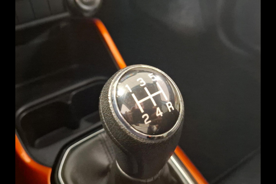 Suzuki Ignis 1.2 Select | Trekhaak | All season banden