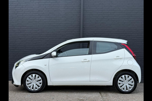 Toyota Aygo 1.0 VVT-i x-play limited| NAVI | PDC | AIRCO | CAMERA | CARPLAY | NWE APK