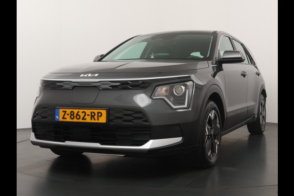 Kia Niro EV Light Edition 64.8 kWh Airco - Apple Carplay/Android Auto - Cruise Control Adaptief - Navigatie - Fabrieksgarantie tot 06-2031