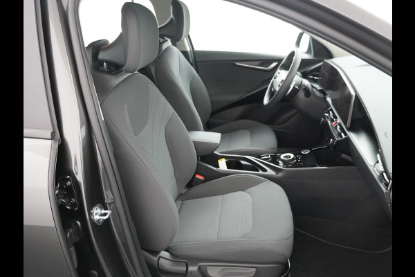 Kia Niro EV Light Edition 64.8 kWh Airco - Apple Carplay/Android Auto - Cruise Control Adaptief - Navigatie - Fabrieksgarantie tot 06-2031