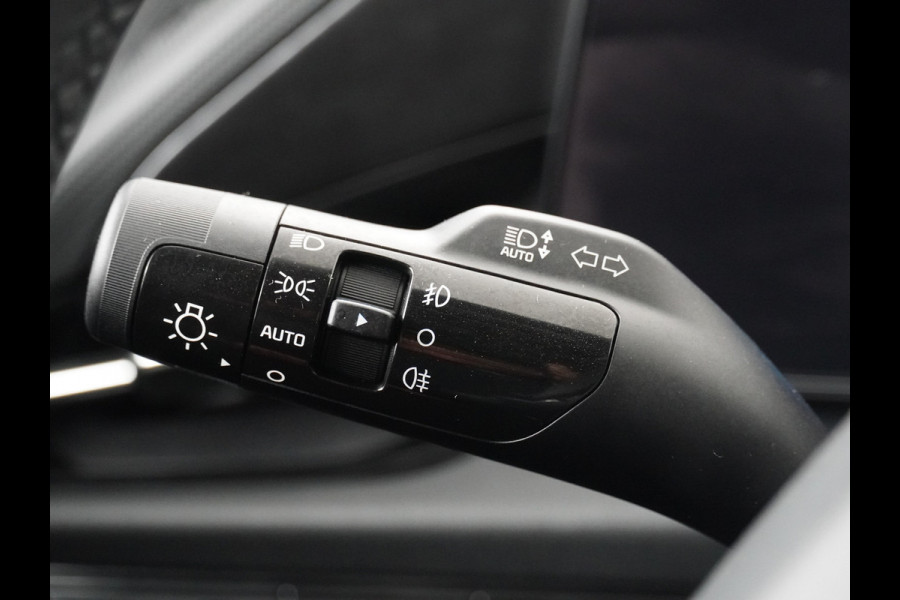Kia Niro EV DynamicLine 64.8 kWh - Climate Control - Adaptief Cruise Control - Navigatie - Apple/Android Carplay - Fabrieksgarantie Tot 2031