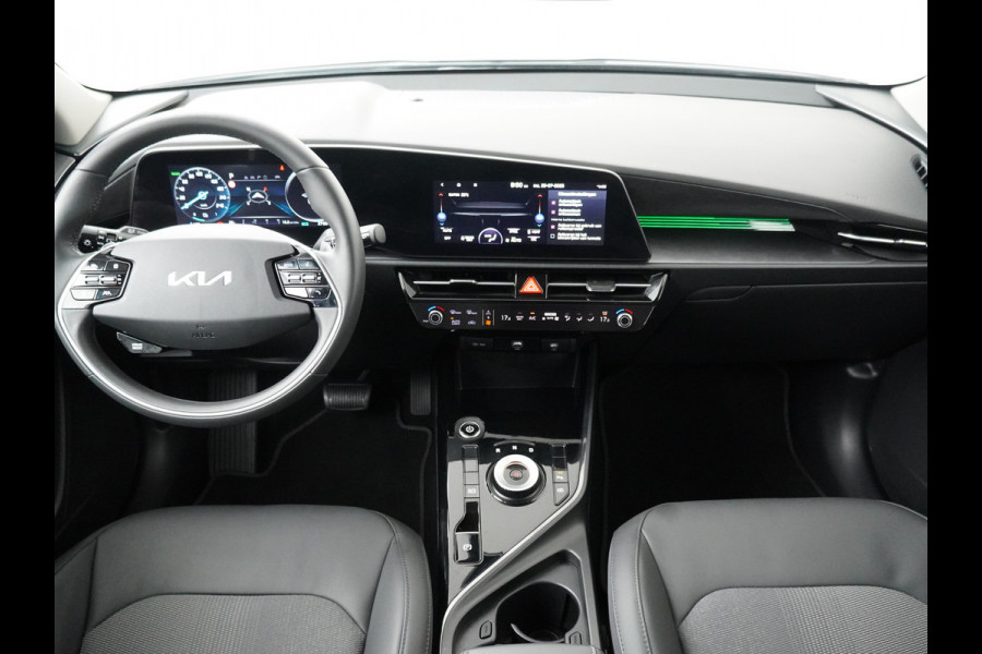 Kia Niro EV DynamicLine 64.8 kWh - Climate Control - Adaptief Cruise Control - Navigatie - Apple/Android Carplay - Fabrieksgarantie Tot 2031