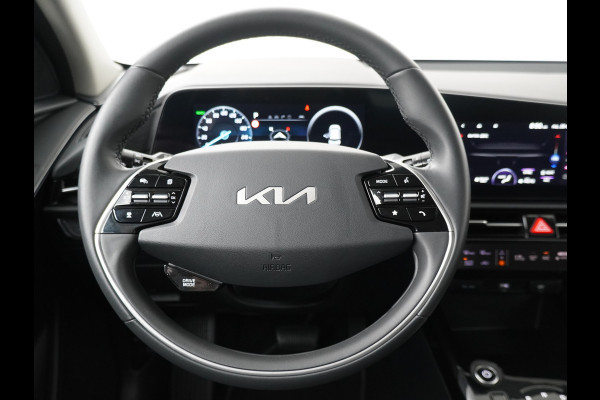 Kia Niro EV DynamicLine 64.8 kWh - Climate Control - Adaptief Cruise Control - Navigatie - Apple/Android Carplay - Fabrieksgarantie Tot 2031