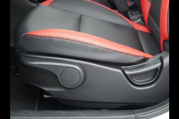 Kia Picanto 1.0 DPi GT-Line Apple Carplay/Android Auto - Cruise Control - Climate Control - Lederenbekleding - Navigatie Fabrieksgarantie tot 06-2024