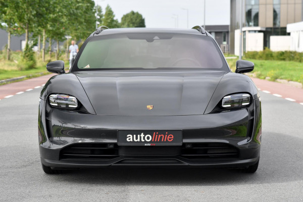 Porsche Taycan Sport Turismo 79 kWh. Perf Accu, Luchtv, Sport Chrono, Pano, Memory, Stoelkoeling, Bose, Lift, Sfeer, CarPlay!