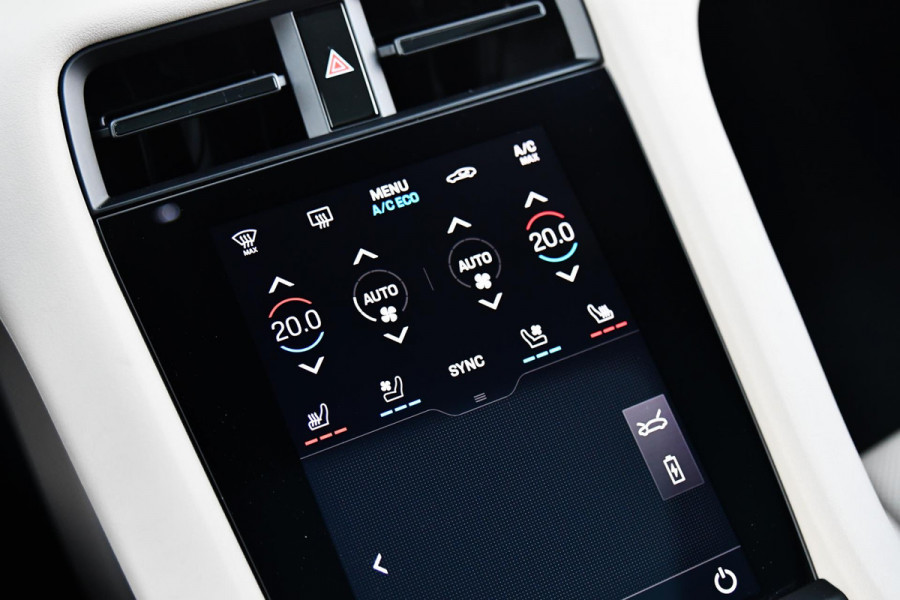 Porsche Taycan Sport Turismo 79 kWh. Perf Accu, Luchtv, Sport Chrono, Pano, Memory, Stoelkoeling, Bose, Lift, Sfeer, CarPlay!