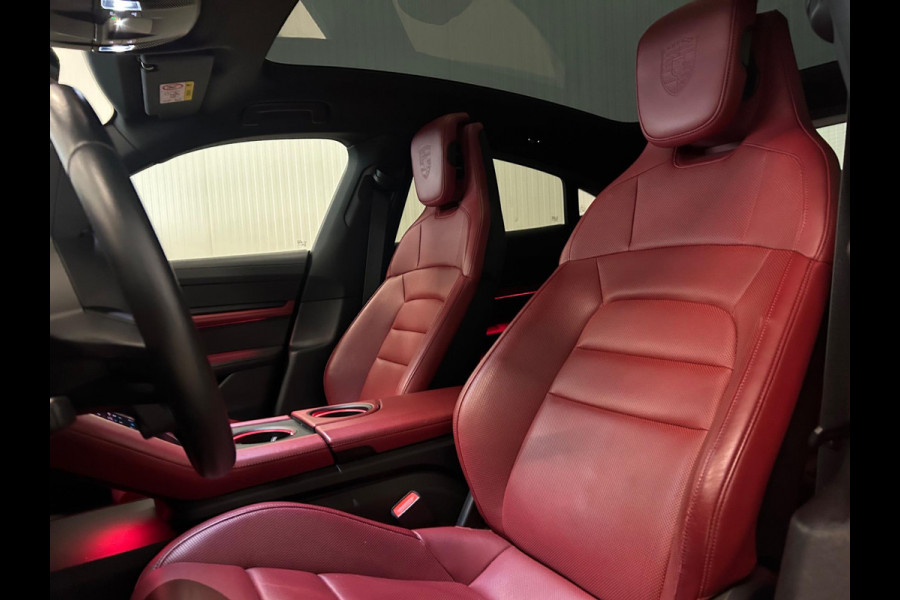 Porsche Taycan Performance 84 kWh | SPORT CHRONO | ZONNEDAK | 360 CAMERA | BOSE AUDIO