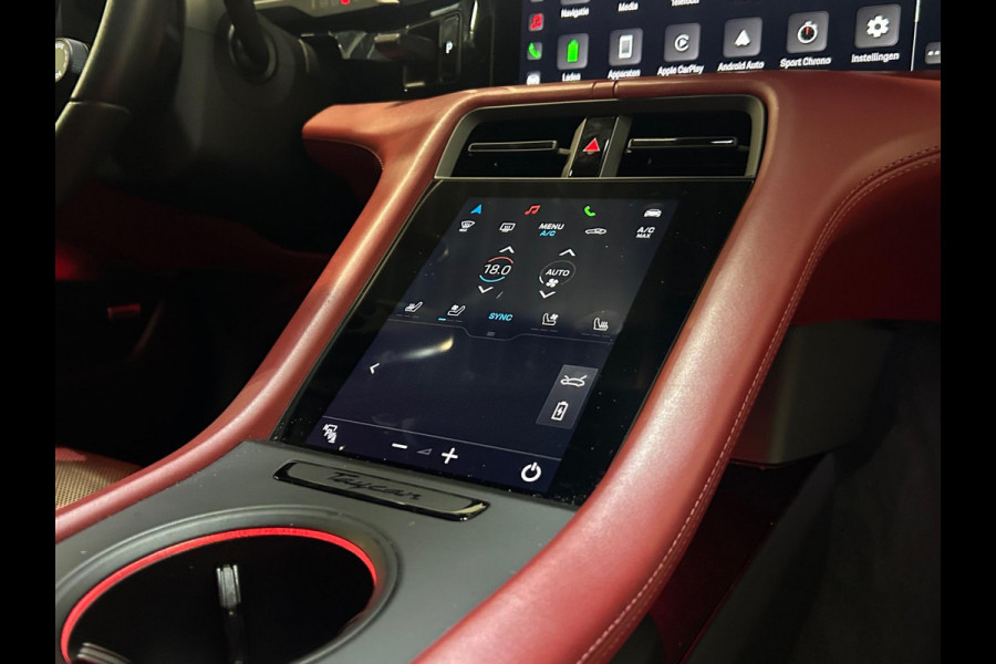 Porsche Taycan Performance 84 kWh | SPORT CHRONO | ZONNEDAK | 360 CAMERA | BOSE AUDIO