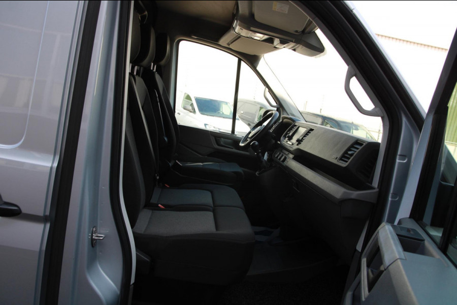 Volkswagen Crafter 35 2.0 TDI L3H2 / App connect / Gev. Stoel / dealer onderhouden