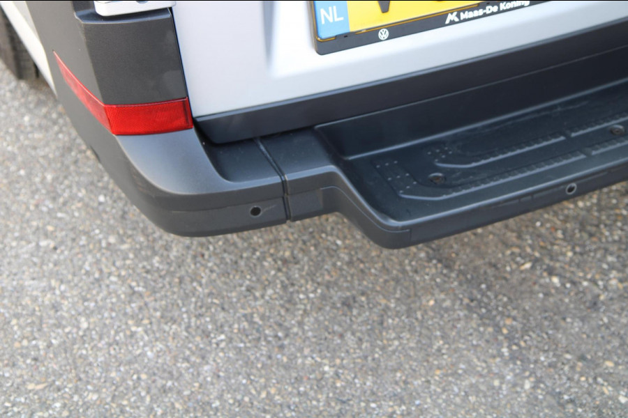 Volkswagen Crafter 35 2.0 TDI L3H2 / App connect / Gev. Stoel / dealer onderhouden