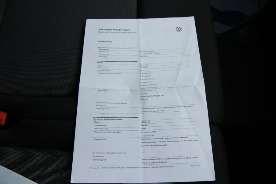 Volkswagen Crafter 35 2.0 TDI L3H2 / App connect / Gev. Stoel / dealer onderhouden