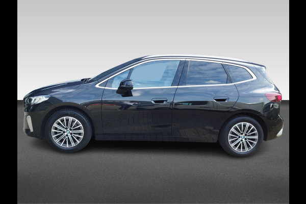BMW 2 Serie Active Tourer 218i | automaat | volleder | Live Cockpit Plus | trekhaak | dealer onderhouden | 1e eigenaar