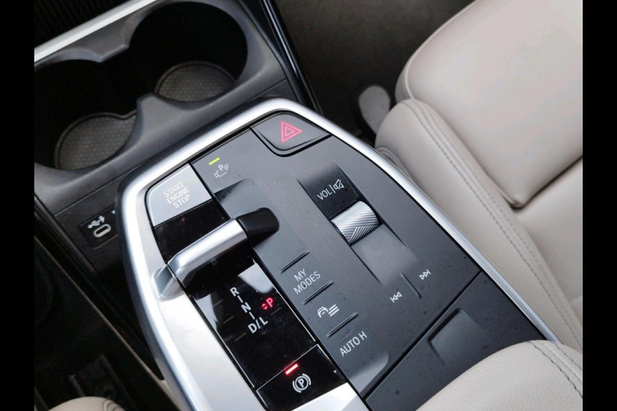 BMW 2 Serie Active Tourer 218i | automaat | volleder | Live Cockpit Plus | trekhaak | dealer onderhouden | 1e eigenaar