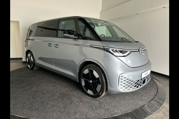 Volkswagen ID. Buzz Pro 86 kWh Lang 7 persoons | Warmtepomp | Verwarmbaar stuurwiel | Apple carplay & Android auto! |