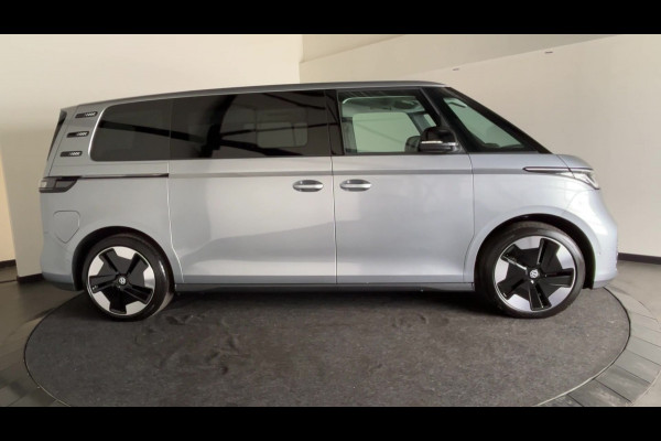 Volkswagen ID. Buzz Pro 86 kWh Lang 7 persoons | Warmtepomp | Verwarmbaar stuurwiel | Apple carplay & Android auto! |