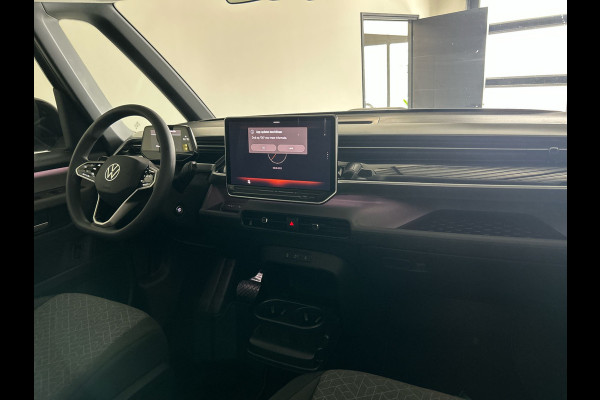 Volkswagen ID. Buzz Pro 86 kWh Lang 7 persoons | Warmtepomp | Verwarmbaar stuurwiel | Apple carplay & Android auto! |