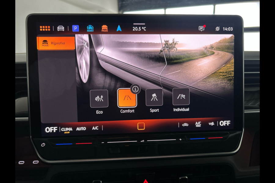 Volkswagen ID. Buzz Pro 86 kWh Lang 7 persoons | Warmtepomp | Verwarmbaar stuurwiel | Apple carplay & Android auto! |
