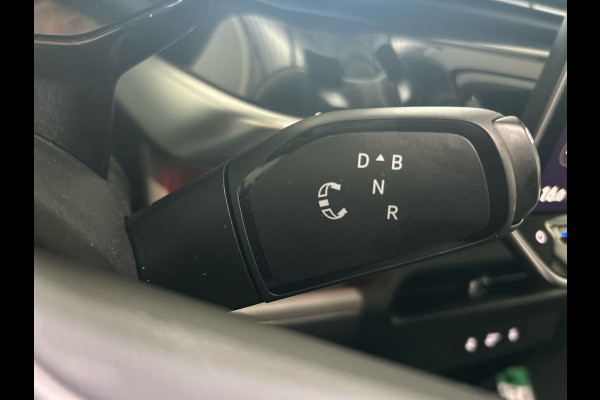 Volkswagen ID. Buzz Pro 86 kWh Lang 7 persoons | Warmtepomp | Verwarmbaar stuurwiel | Apple carplay & Android auto! |
