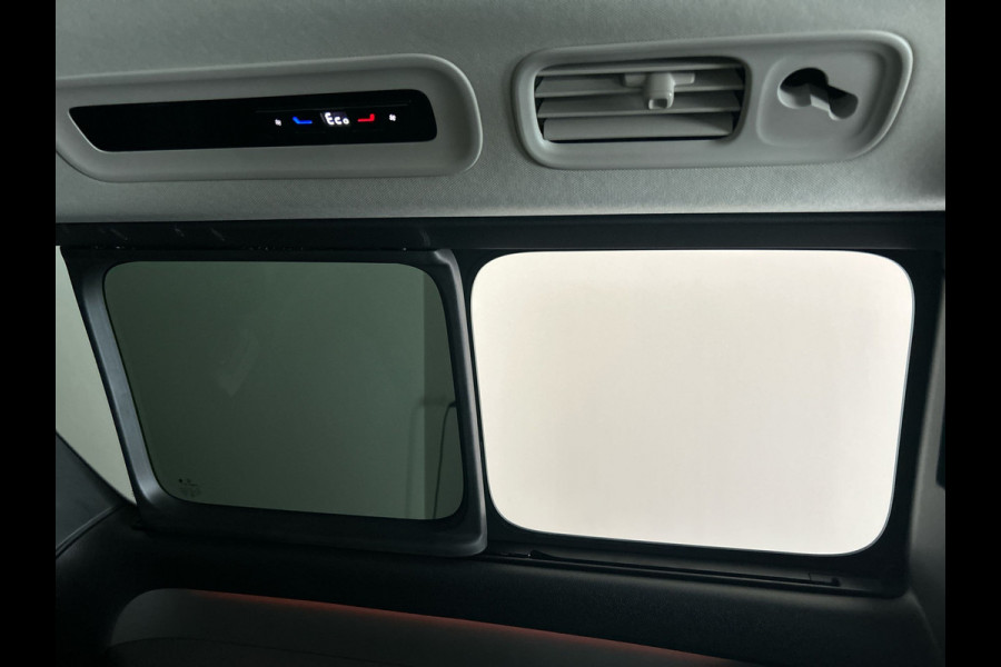 Volkswagen ID. Buzz Pro 86 kWh Lang 7 persoons | Warmtepomp | Verwarmbaar stuurwiel | Apple carplay & Android auto! |