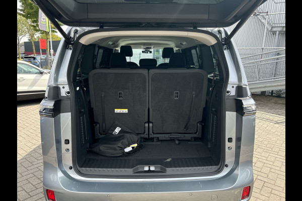 Volkswagen ID. Buzz Pro 86 kWh Lang 7 persoons | Warmtepomp | Verwarmbaar stuurwiel | Apple carplay & Android auto! |