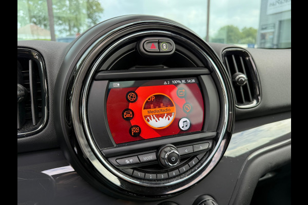 MINI Countryman 1.5 Cooper Pepper Business- Panoramadak - Navi - Parkeerhulp v+a - Climate